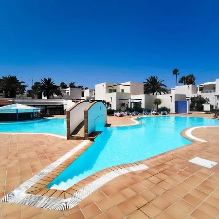 Alisios Playa מלון *